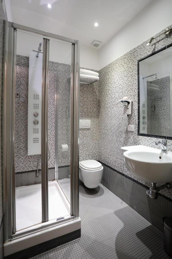 Elegant Rooms Roma Buitenkant foto